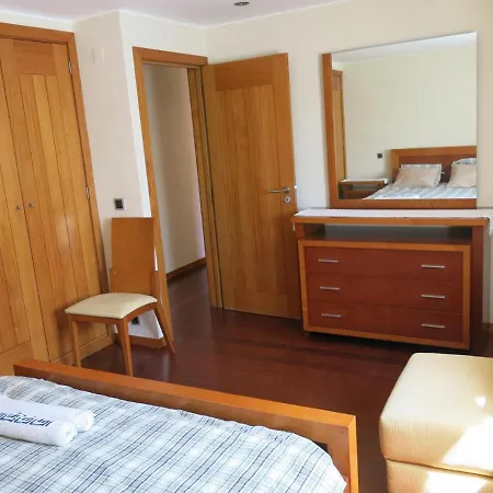 Impeccable 2-bed House In Σπίτι διακοπών Prozelo