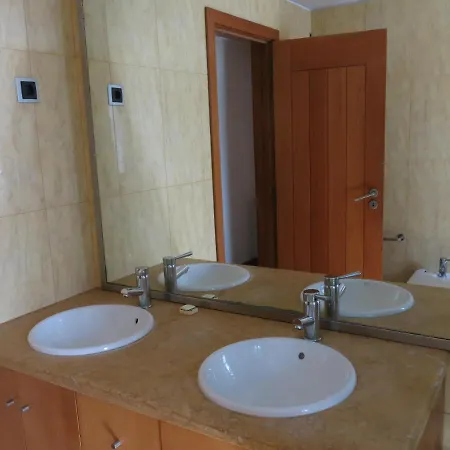 Impeccable 2-bed House In *