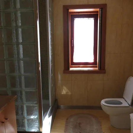 Impeccable 2-bed House In